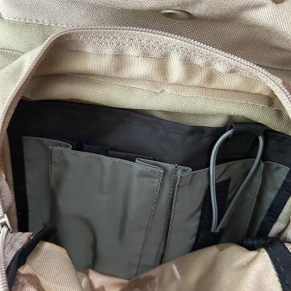 CamelBak Hydration Backpack Tan Camo One Size Omega 3.0L 100oz MOLLE Hiking - Picture 3 of 12